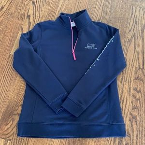 Vineyard vines 1/4 zip, great condition!